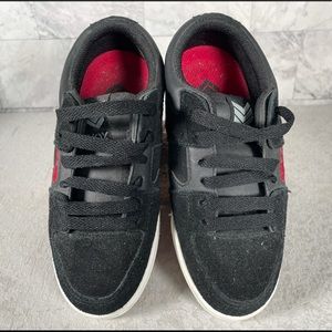 VOX boys sneakers size 1